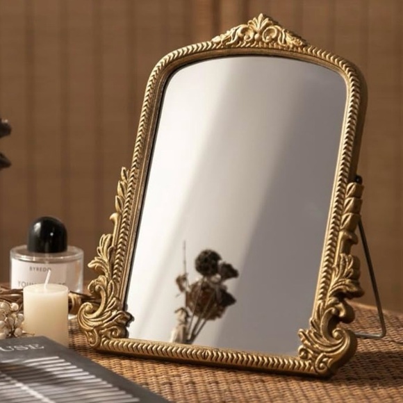 Vintage Style Vanity Makeup Desk Mirror with Open Bar decal - Picture 2 of 4